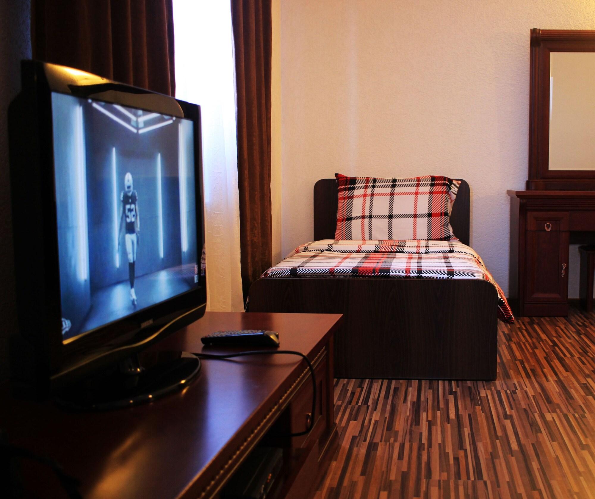 Hotel Denis プリシュティナ エクステリア 写真